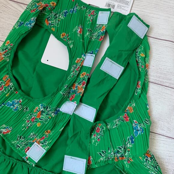 Boots & Barkley Green Floral Pet Dog Dress Size Extra Large Up to 100lbs - Picture 6 of 10